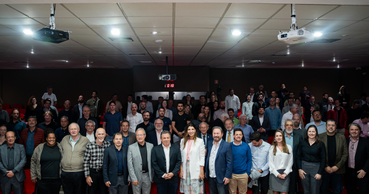 Sinduscon Meeting apresenta Programa Casa Curitibana a empresários do G11